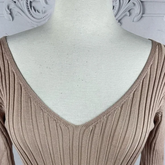 Kathy Ribbed Knit Long Sleeve Midi Sweater Dress - Picture 4 of 7